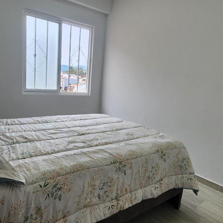 Hospedaje Salentico - Apartamento de 2 dormitorios con vistas a la montaña - 12