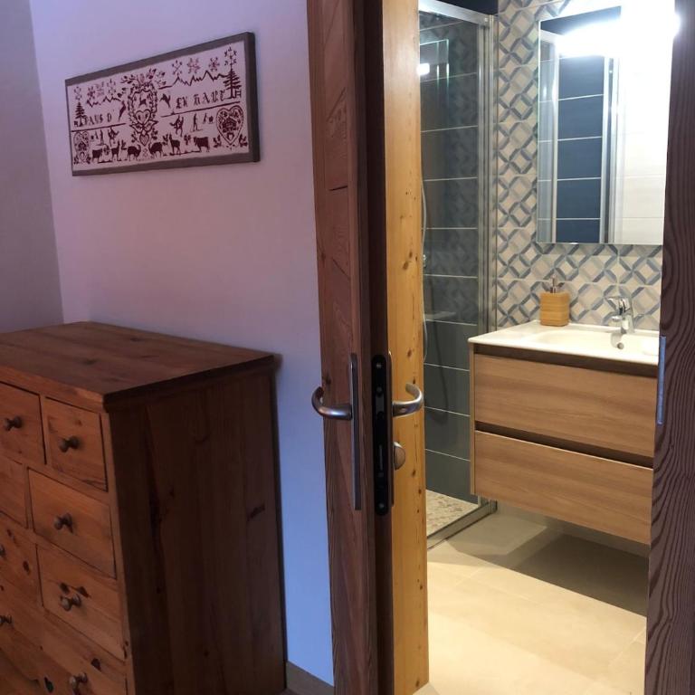 Chalet avec jardin proche centre village - Chalet - 32