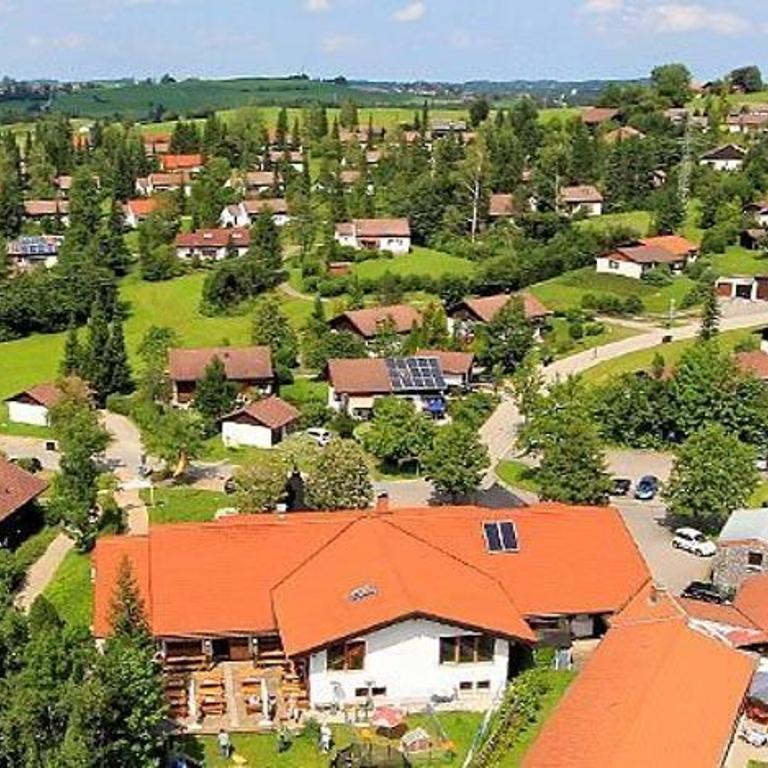 Ferienhaus mit Bergblick & sonniger Terrasse im Feriendorf Reichenbach - G26b - Haus mit 2 Schlafzimmern - 3