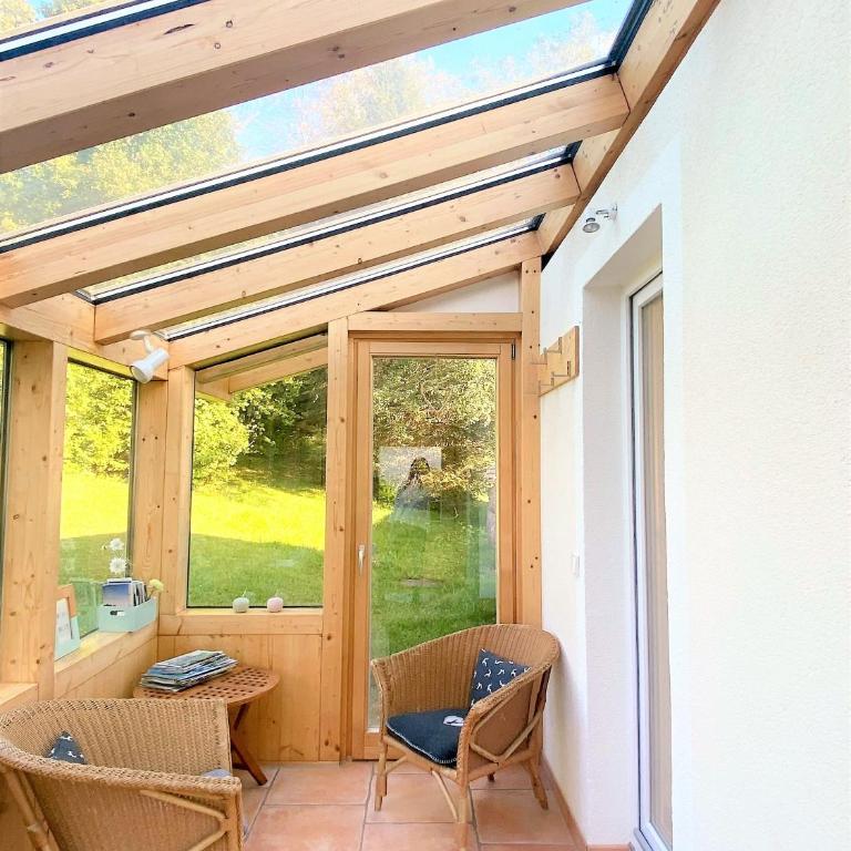 Ferienhaus mit Bergblick & sonniger Terrasse im Feriendorf Reichenbach - G26b - Haus mit 2 Schlafzimmern - 16