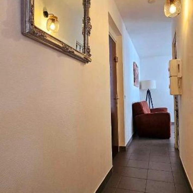 T2 Dernier Étage avec Terrasse à 5 min de la Mer - Appartement 1 Chambre - 15