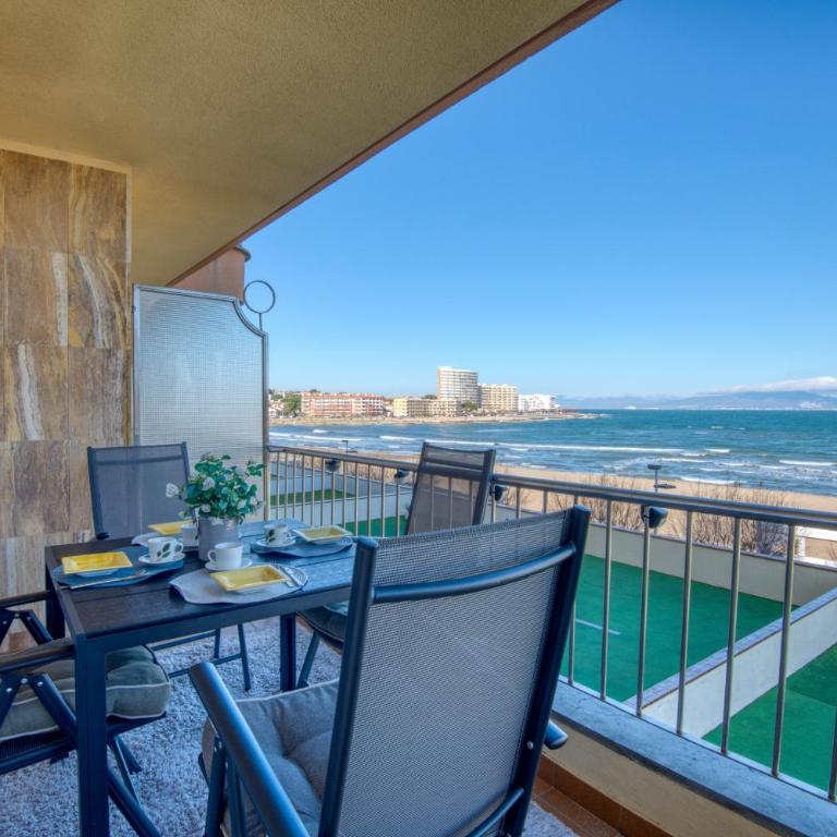 Maya Beachfront l'Escala - Apartamento de 2 dormitorios con balcón y vistas al mar - 2