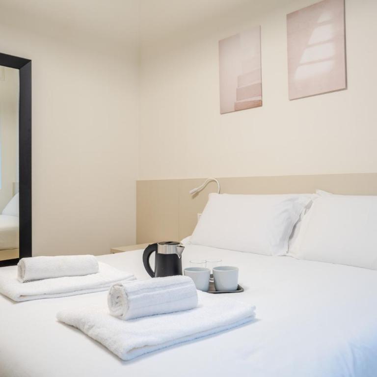 Italianflat - Duomo Atmosphere One - Deluxe Double Room with Shower - 11