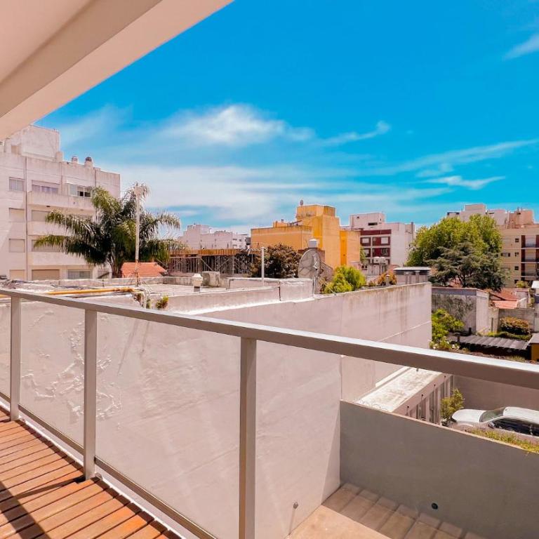 Depto Sole a pasos de Guemes - Hola Sur - Three-Bedroom Apartment - 13