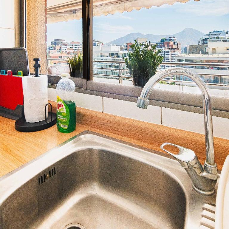 HOM DELUXE I Terraza I LasCondes I Metro Alcántara - Estudio - 20