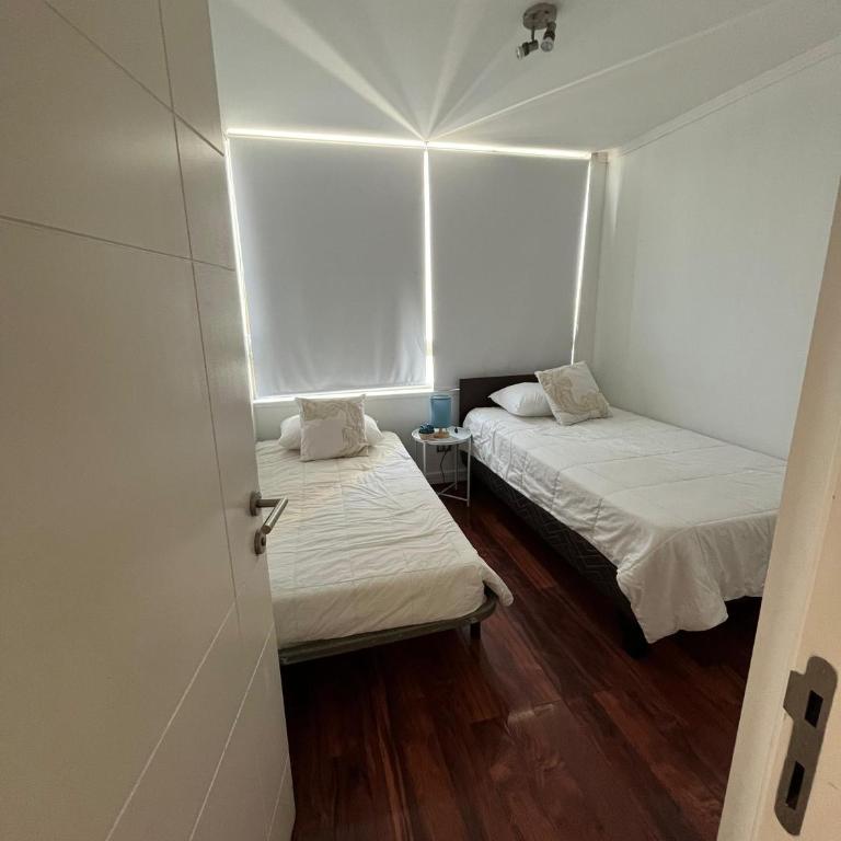 Departamento zona lujo Vitacura-Las Condes Kennedy - Two-Bedroom Apartment with Mountain View - 4