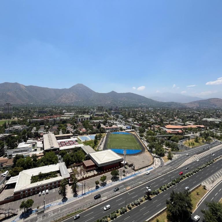Departamento zona lujo Vitacura-Las Condes Kennedy - Two-Bedroom Apartment with Mountain View - 35