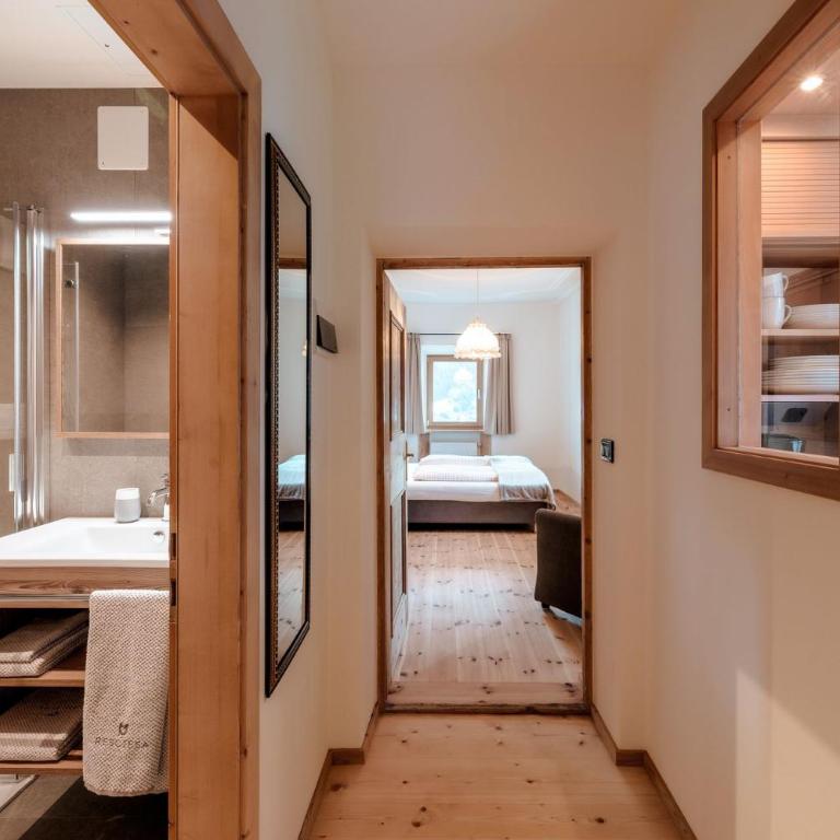 Resciesa Hof - Two-Bedroom Apartment - 9