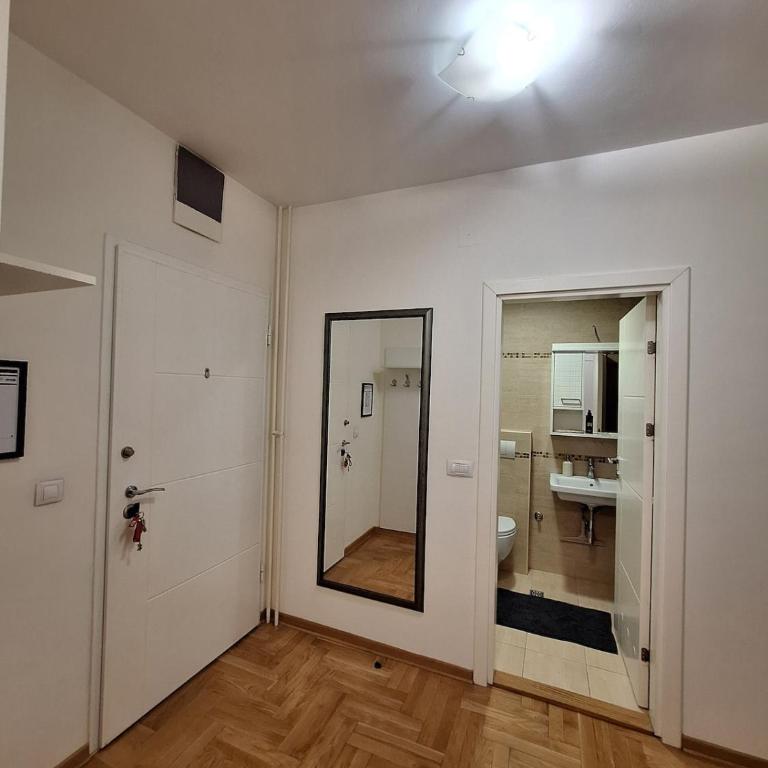 Nika Apartments Vracar - One-Bedroom Apartment - 18