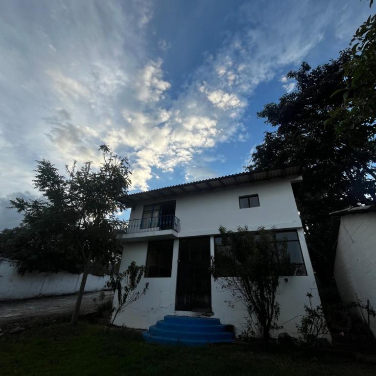Grecias Home Cumbayá - Double Room with Shared Bathroom - 1