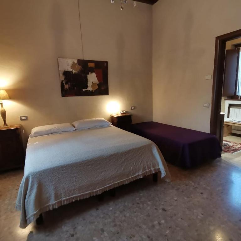Le Maddalene - Triple Room with Private Bathroom - 3