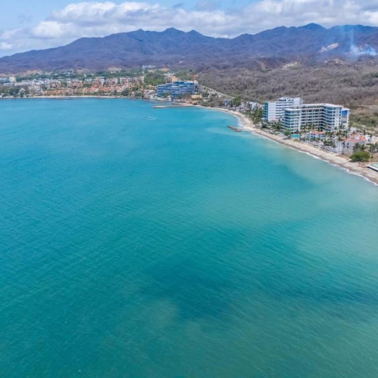 Steps from the Bucerias Beach with Rooftop Pool - Apartamento - 1
