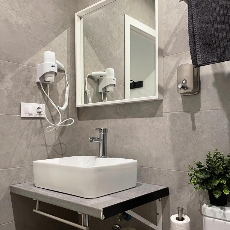 Mediterraneo Stay - Standard Double Suite - 20