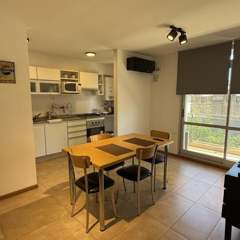 Cochabamba y Maipu con piscina y parrilla - Apartamento de 1 dormitorio - 9