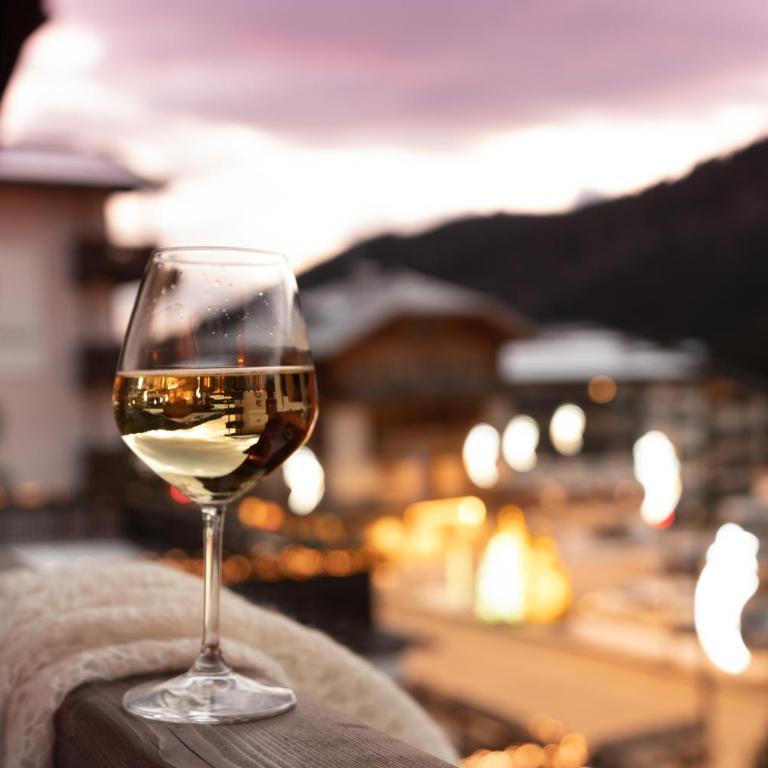 Penthouse Center Madonna di Campiglio VN - Appartamento con 2 Camere da Letto, Balcone e Terrazza - 11