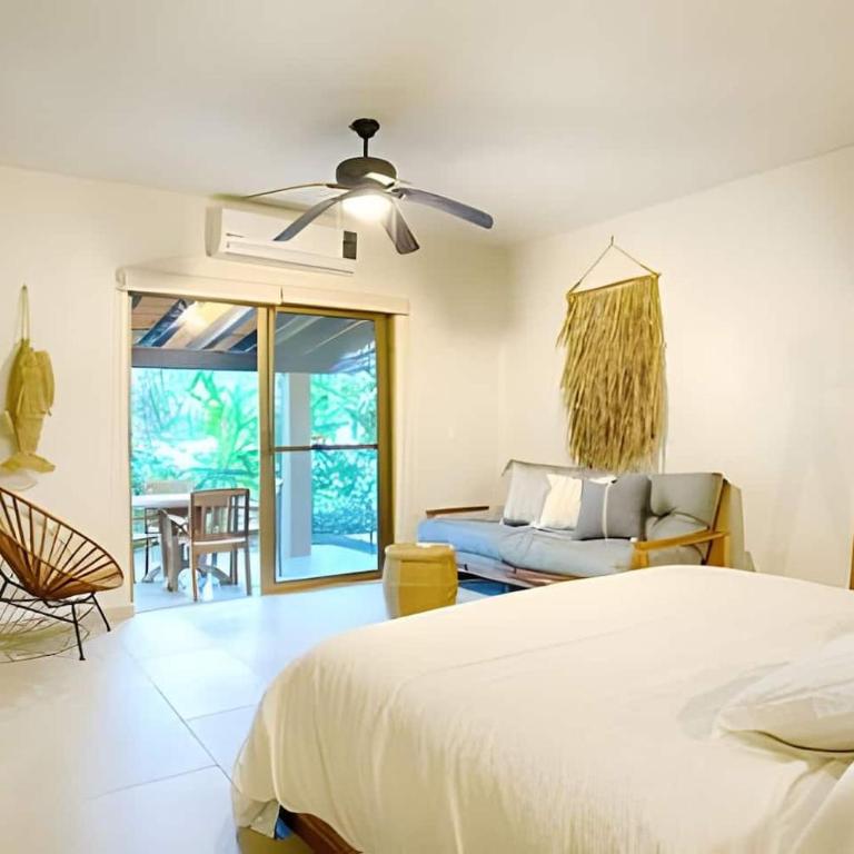 Estudio a 10 pasos de la playa Vallarta - Apartamento Estudio con cama extragrande - 17