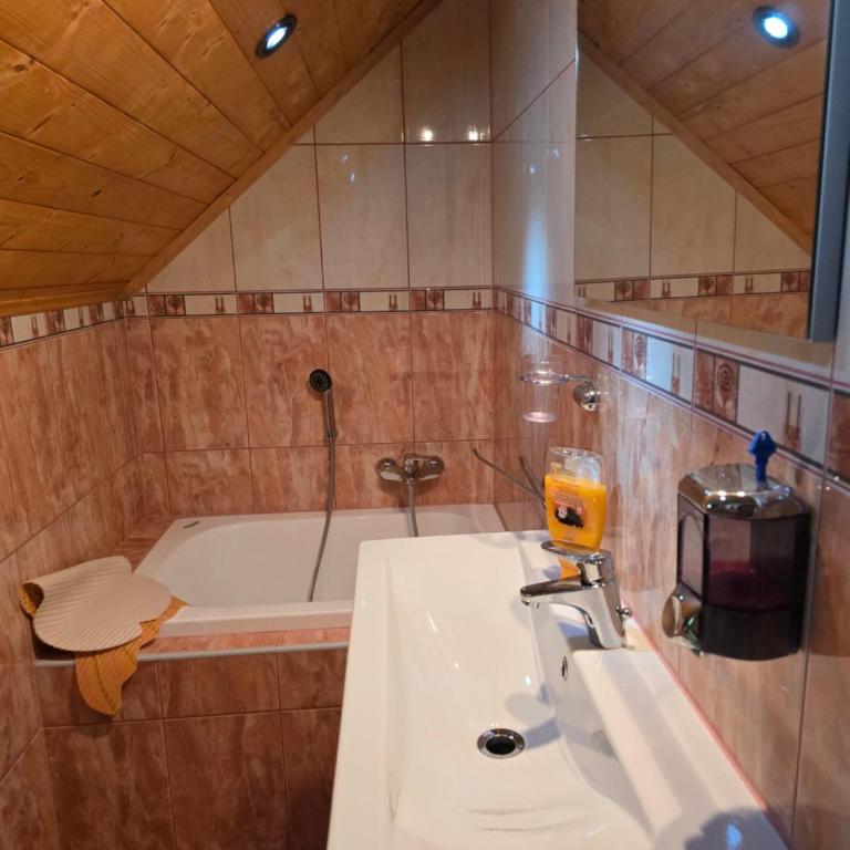 Vikendica raj u lohovu - Vacation Home - 25