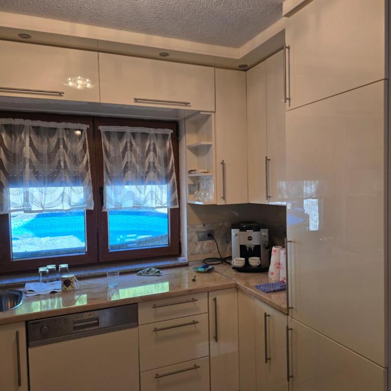 Vikendica raj u lohovu - Vacation Home - 16