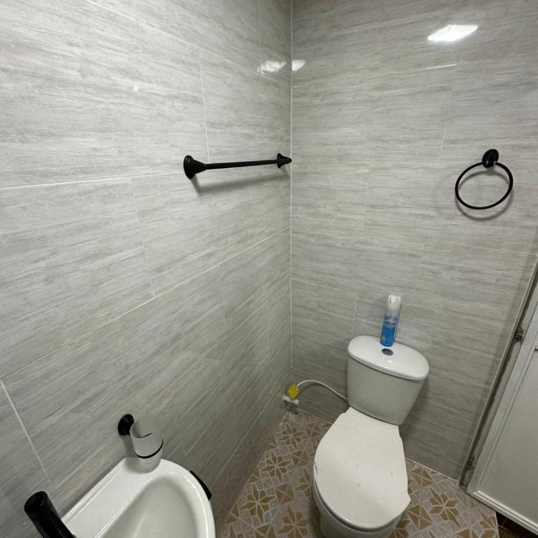 Hermoso apartamento en la milagrosa - Two-Bedroom Apartment - 13