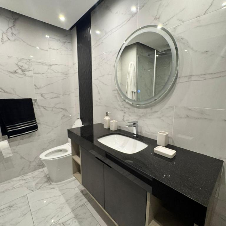 Oasis en el centro de negocios de la ciudad - One-Bedroom Apartment - 13