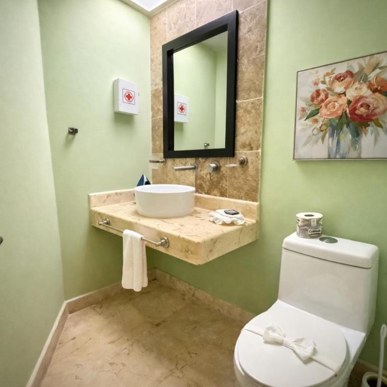 EL FARO 204 SURF two bedrooms apartment ocean front - Two-Bedroom Apartment - 15