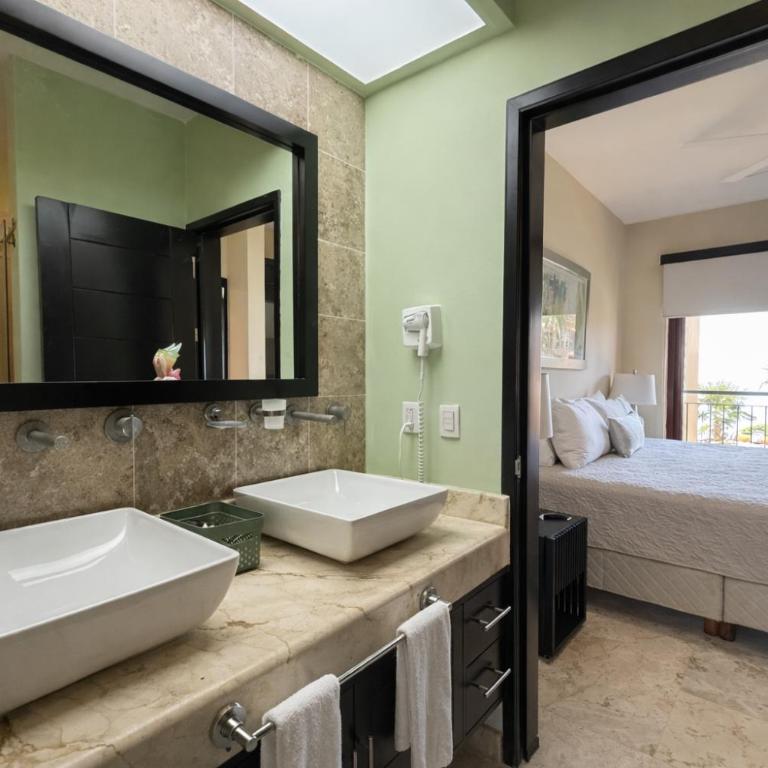 EL FARO 204 SURF two bedrooms apartment ocean front - Two-Bedroom Apartment - 19
