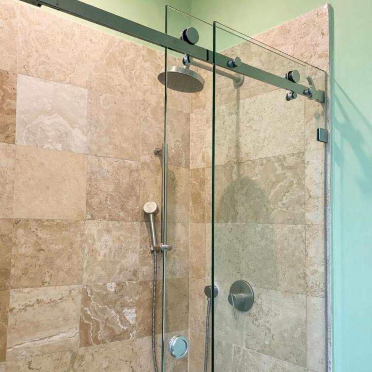 EL FARO 204 SURF two bedrooms apartment ocean front - Two-Bedroom Apartment - 22