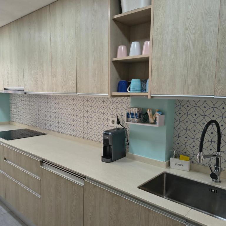 Fira Gran Via & Aeropuerto Barcelona Mi Colibrí - Habitación Doble con baño privado externo - 12