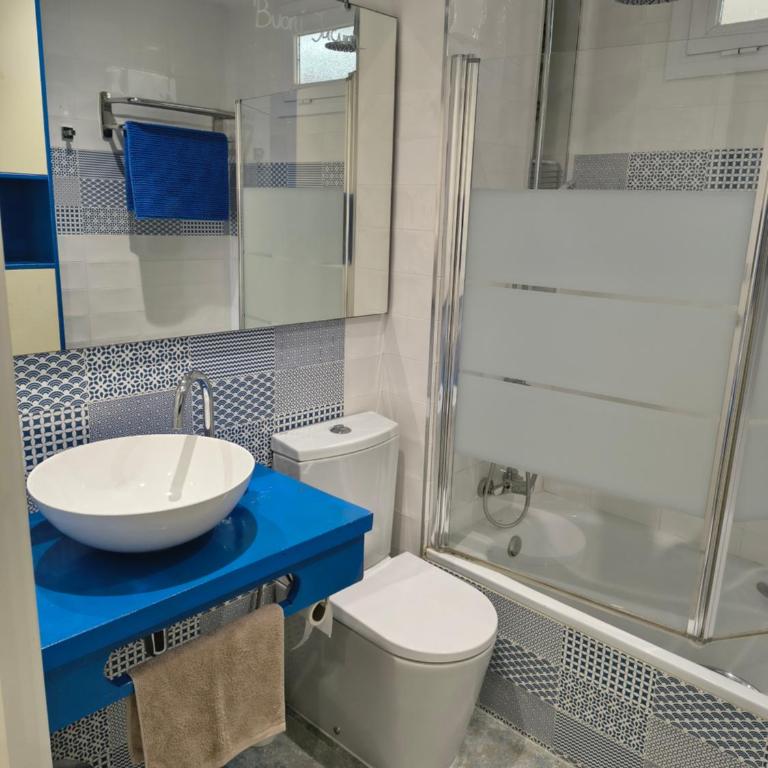 Fira Gran Via & Aeropuerto Barcelona Mi Colibrí - Habitación Doble con baño privado externo - 7