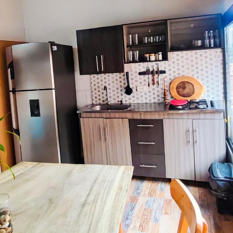 Family accommodation in downtown Itagüí - Apartamento de 2 dormitorios - 6