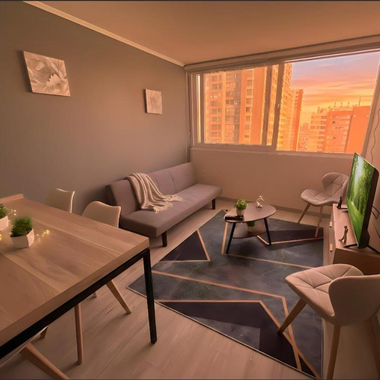 Ñuñoa I Cercano a Metro con Estacionamiento - Two-Bedroom Apartment - 3
