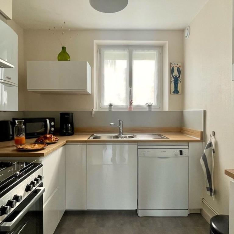 Grand appartement - Une chambre - Plages & Centre à pied - Appartement 1 Chambre - 21