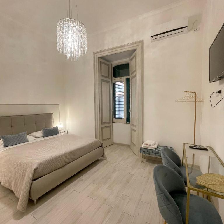 Salerno Center House- Corso Vittorio Emanuele- 2 camere- vicino Stazione - Appartamento con 2 Camere da Letto - 3
