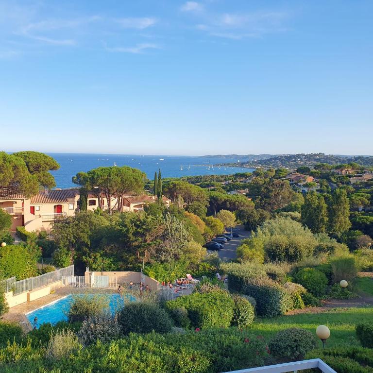 Nartelle Appartement avec Vue Panoramique, Piscine, Parking & climatisation - Apartment mit 2 Schlafzimmern - 6