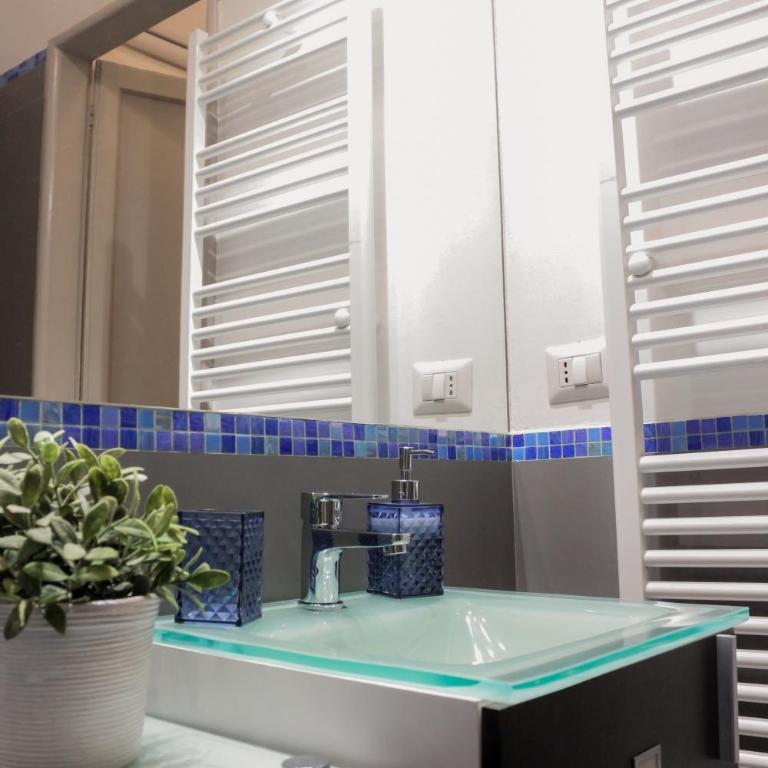 Salerno Center House- Corso Vittorio Emanuele- 2 camere- vicino Stazione - Appartamento con 2 Camere da Letto - 23