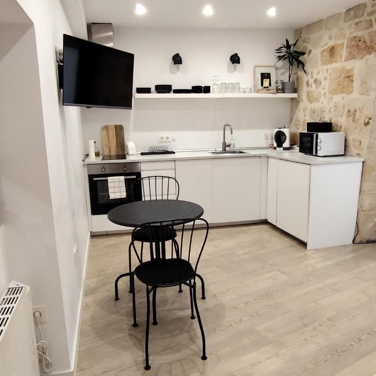 Exclusivo apartamento en casco antiguo - One-Bedroom Apartment - 4