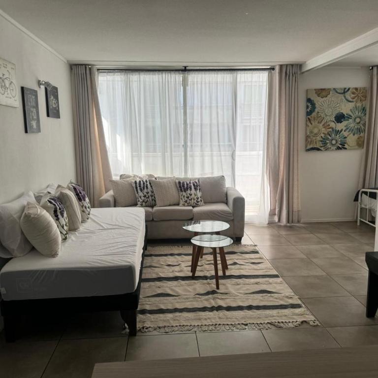 Apartamentos Amélie - One-Bedroom Apartment with Balcony - 2