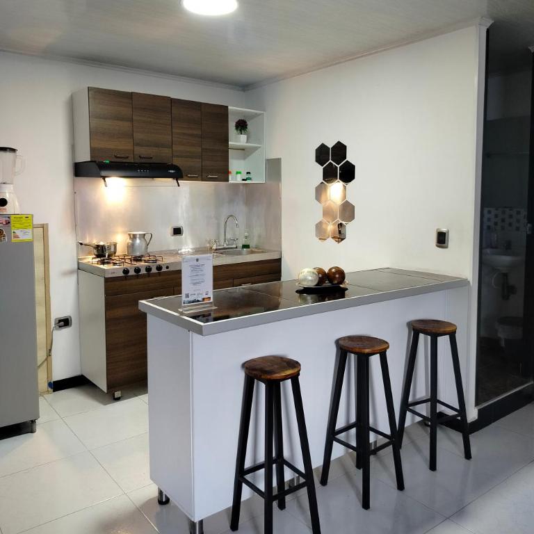 Apartaestudio barrio jordan - One-Bedroom Apartment - 3