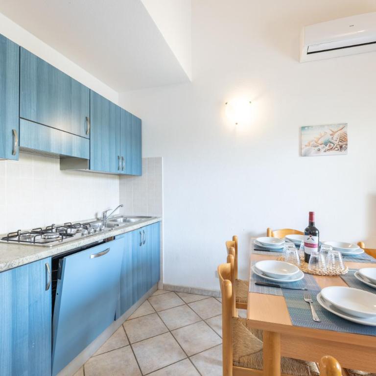 ISA-Apartments with air conditioning and external outdoor space in Budoni, at only 300 m from the beach - Appartamento con 2 Camere da Letto - 19