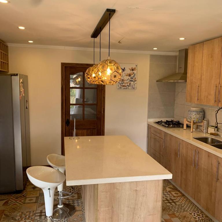 Casa Amplia en Pichilemu a 5 min de Punta de Lobos - Four-Bedroom Vacation Home - 6