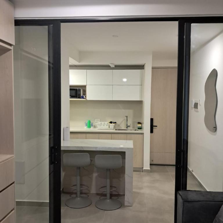 Ruf Suites - Spacious and Modern - Two-Bedroom Apartment - 3