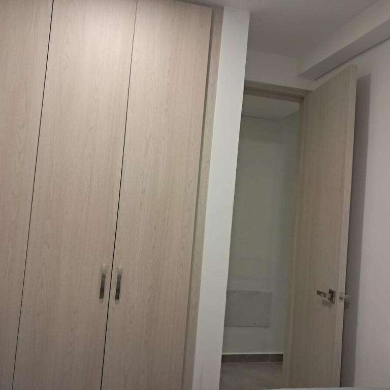 Ruf Suites - Spacious and Modern - Two-Bedroom Apartment - 9