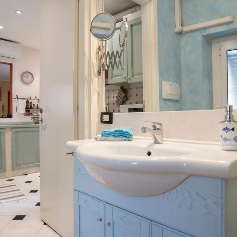 Romantic Sea View Flat in Genova - Appartamento con 1 Camera da Letto - 5