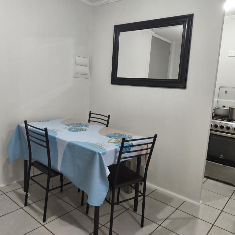 Departamento familiar - Three-Bedroom Apartment - 2