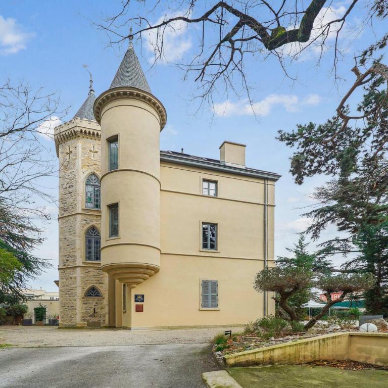 Appartement 4 Chambres entre Histoire et Confort Château cœur Métropole Lyon - Deluxe Apartment mit 4 Schlafzimmern - 16