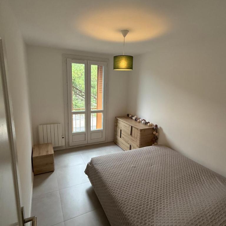 Appartement moderne 3 chambres avec parking sécurisée - Three-Bedroom Apartment - 3