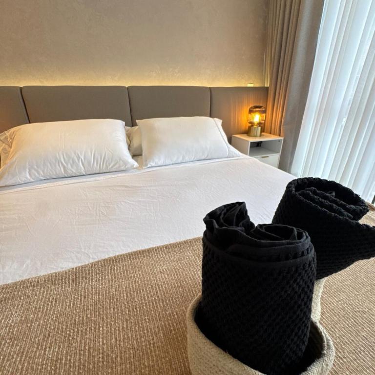 Monaco by Top Location City View - Two-Bedroom Apartment with City View - 32