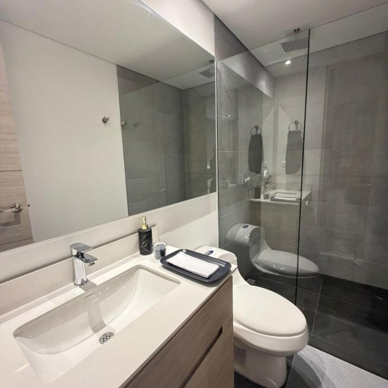 Monaco by Top Location City View - Two-Bedroom Apartment with City View - 38