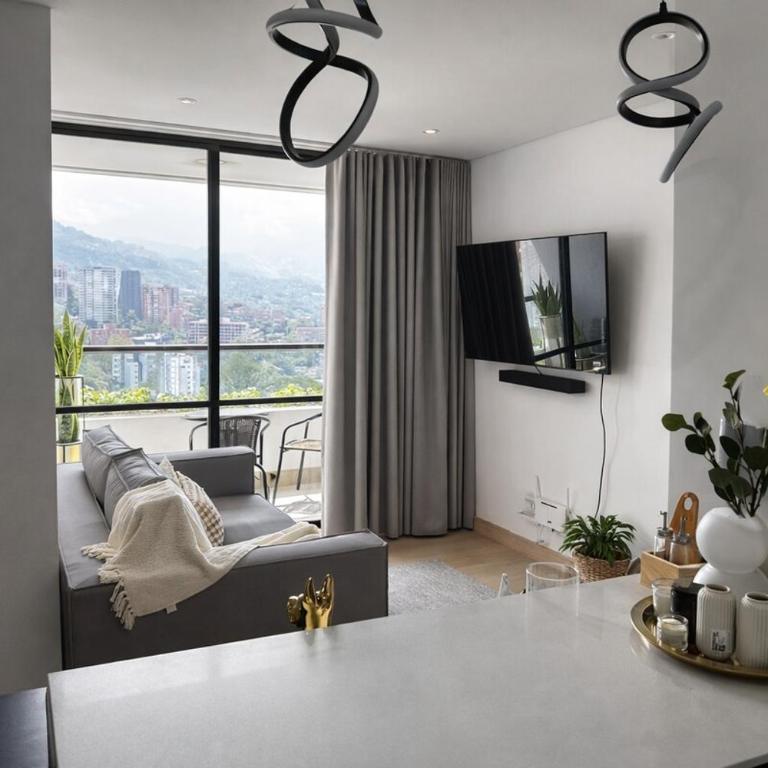 Monaco by Top Location City View - Two-Bedroom Apartment with City View - 13