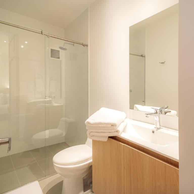 Hotel Estar - Habitación Cuádruple con baño - 4